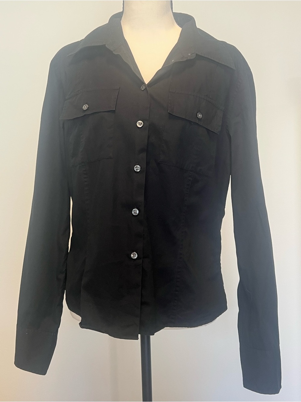 Club Monaco Black Women's Long-Sleeve Button-Down Shirt
